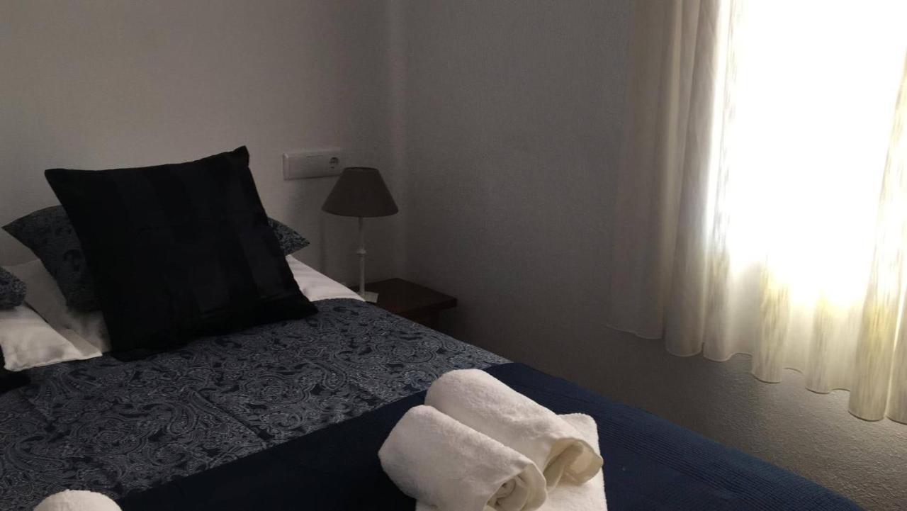 4 persoons bungalow met gemeenschappelijk zwembad Teulada Buitenkant foto