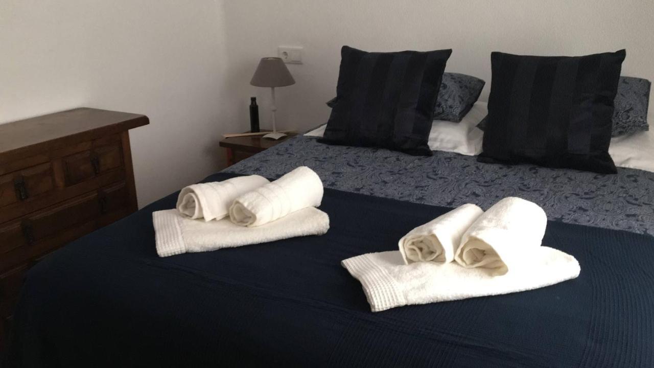 4 persoons bungalow met gemeenschappelijk zwembad Teulada Buitenkant foto