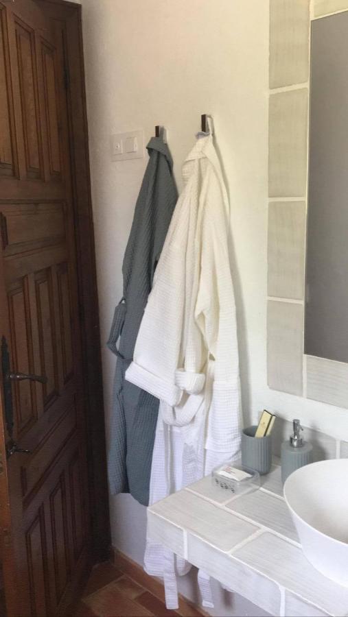 4 persoons bungalow met gemeenschappelijk zwembad Teulada Buitenkant foto